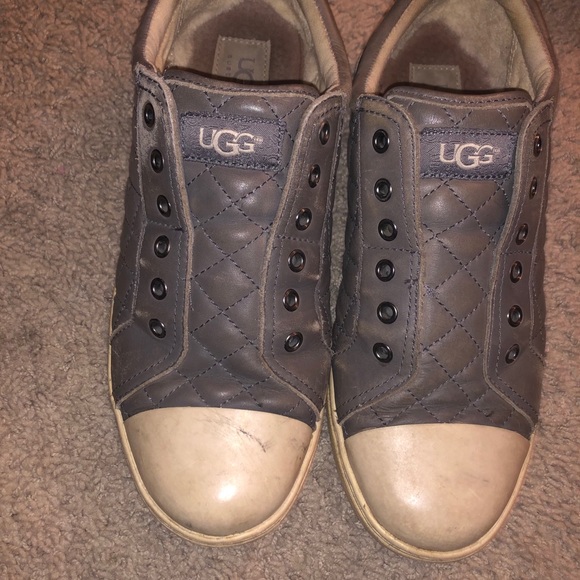 Ugg leather shoes - Picture 3 of 3
